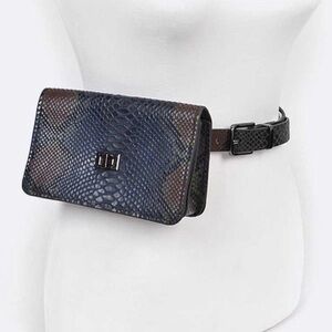 Arianna blue waist bag